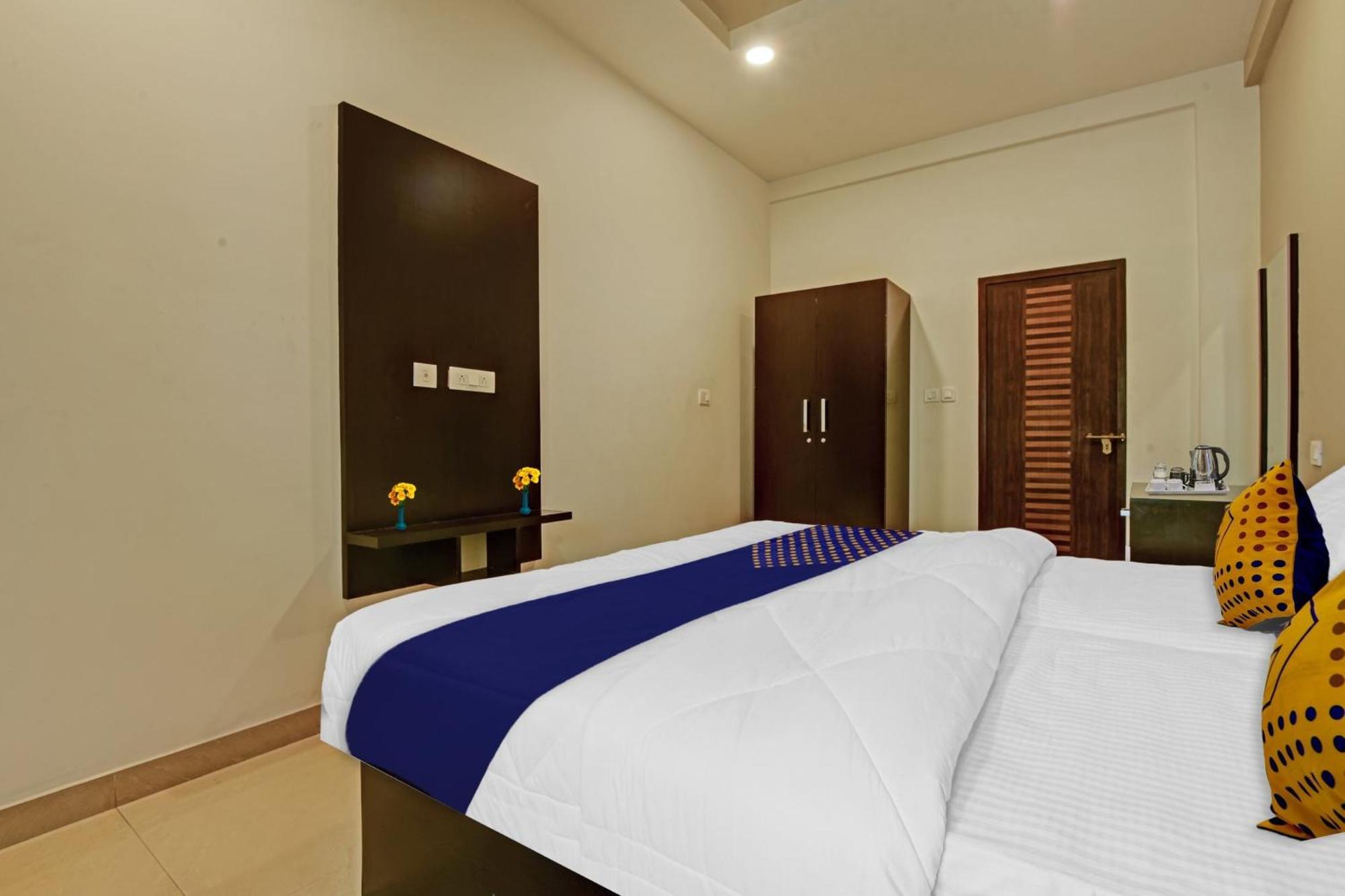 Hotel O Omassery Open Stay Thamarassery Extérieur photo