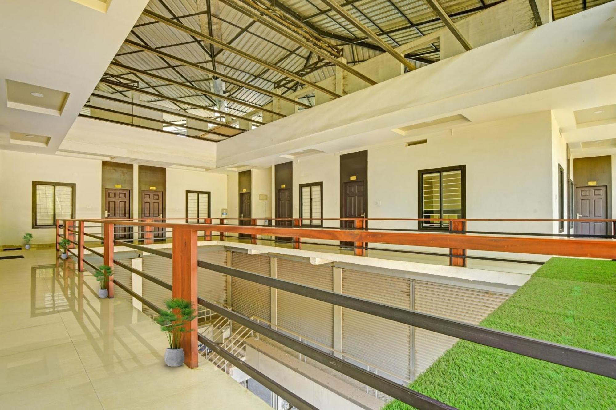 Hotel O Omassery Open Stay Thamarassery Extérieur photo